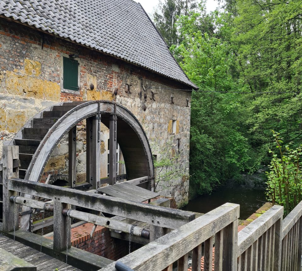 Wassermuehle am Schloss Gartrop in Huenxe